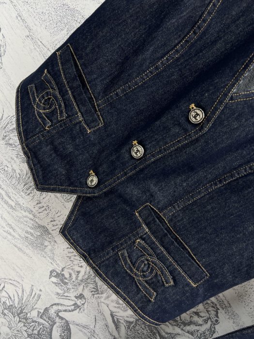 Костюм женский фото 3