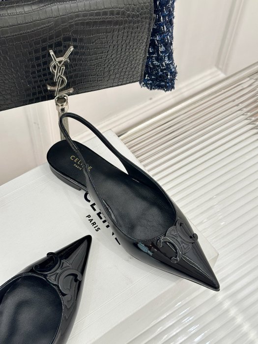 Босоножки фото 5