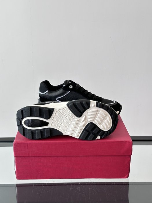 Sneakers men's фото 9