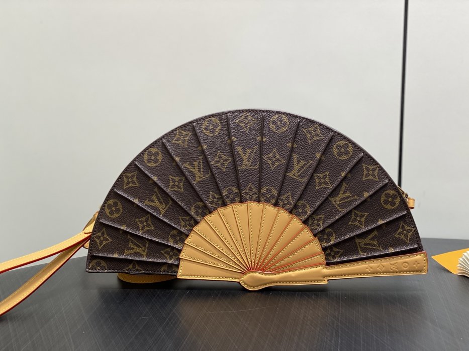 Сумка женская LV Fan M14804 37 см