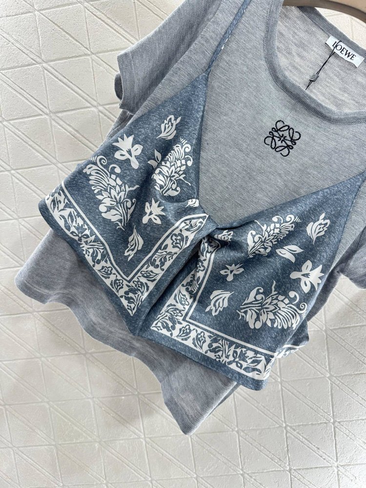 T-shirt women's фото 7