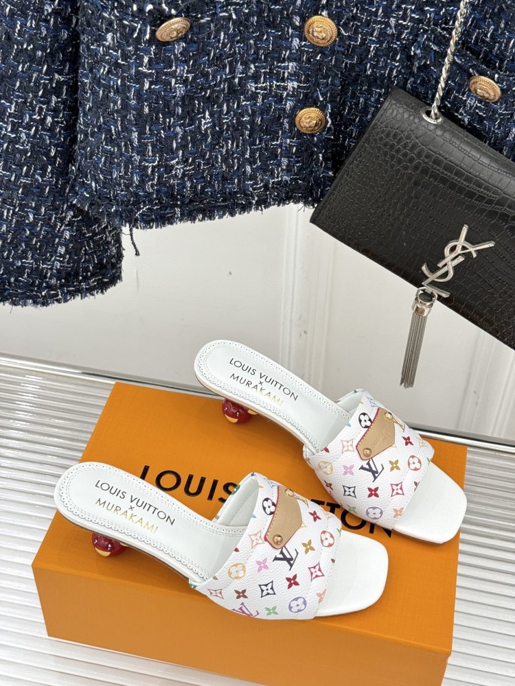 Босоніжки фото 3