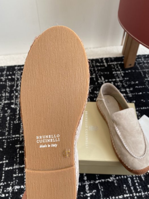 Туфли женские фото 9