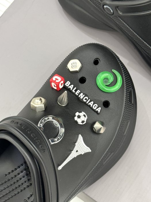 Кроксы Balenciaga X Crocs фото 7