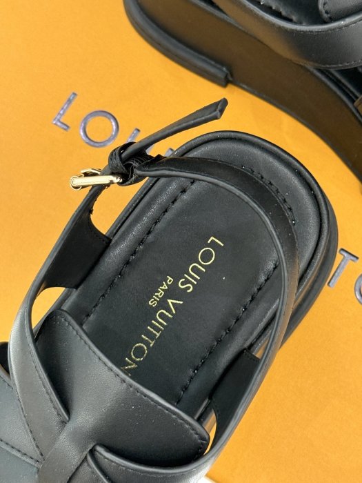 Sandals women's фото 8