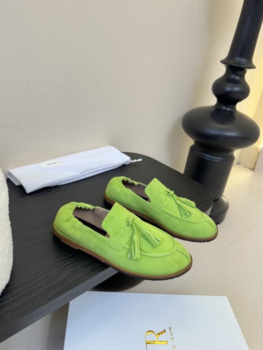 Лоферы женские фото 2