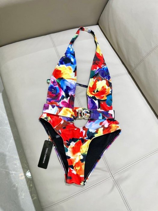 Swimsuit фото 2