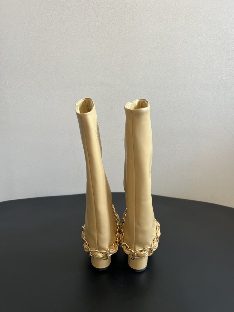 Boots women's фото 4