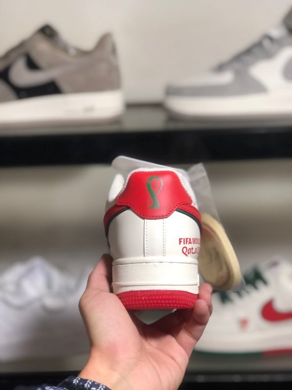 Кроссовки  Air Force 1 07 Low Red Green Limited фото 4