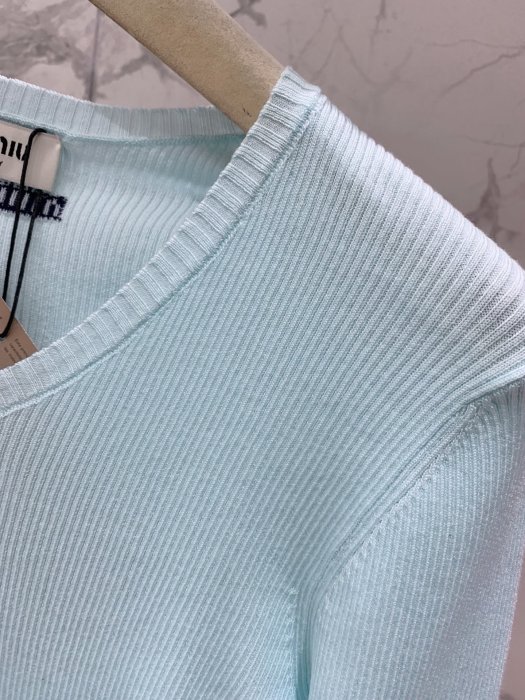 Кофта жіноча фото 4