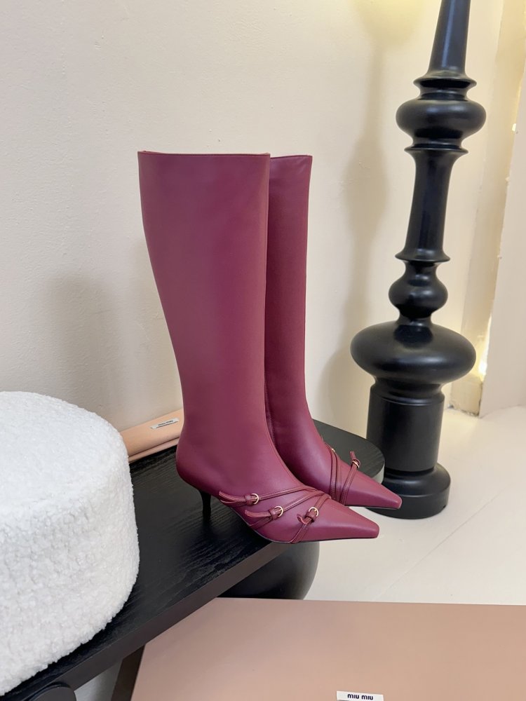 Сапоги женские фото 2