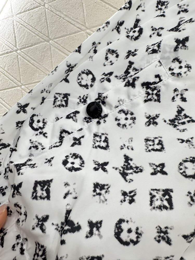 Куртка женская фото 8