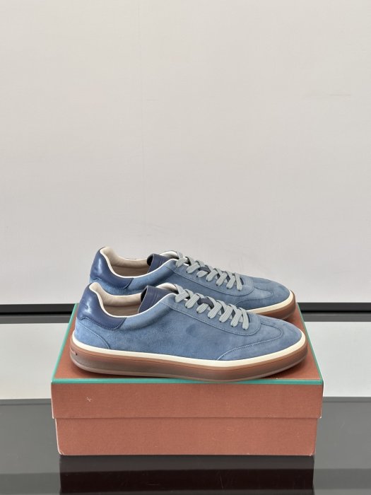 Кроссовки мужские