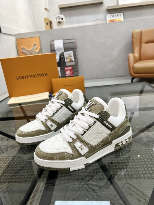 Кроссовки мужские