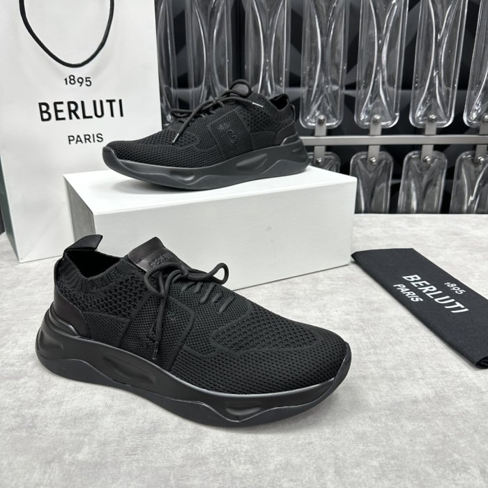 Кроссовки мужские