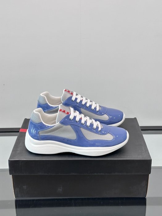 Кроссовки мужские