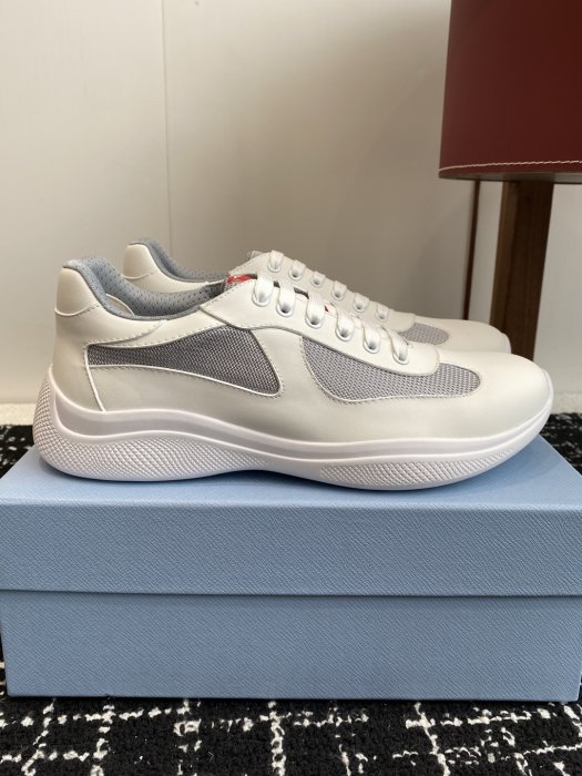 Кроссовки фото 2