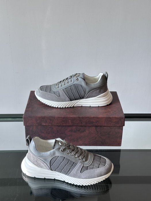 Кроссовки фото 4