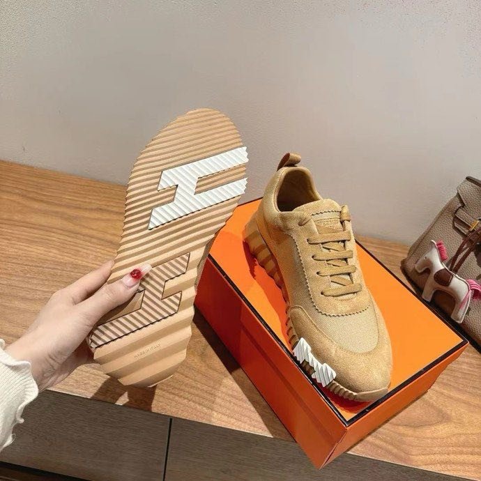 Кроссовки фото 4