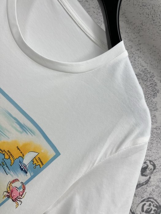 T-shirt women's фото 6