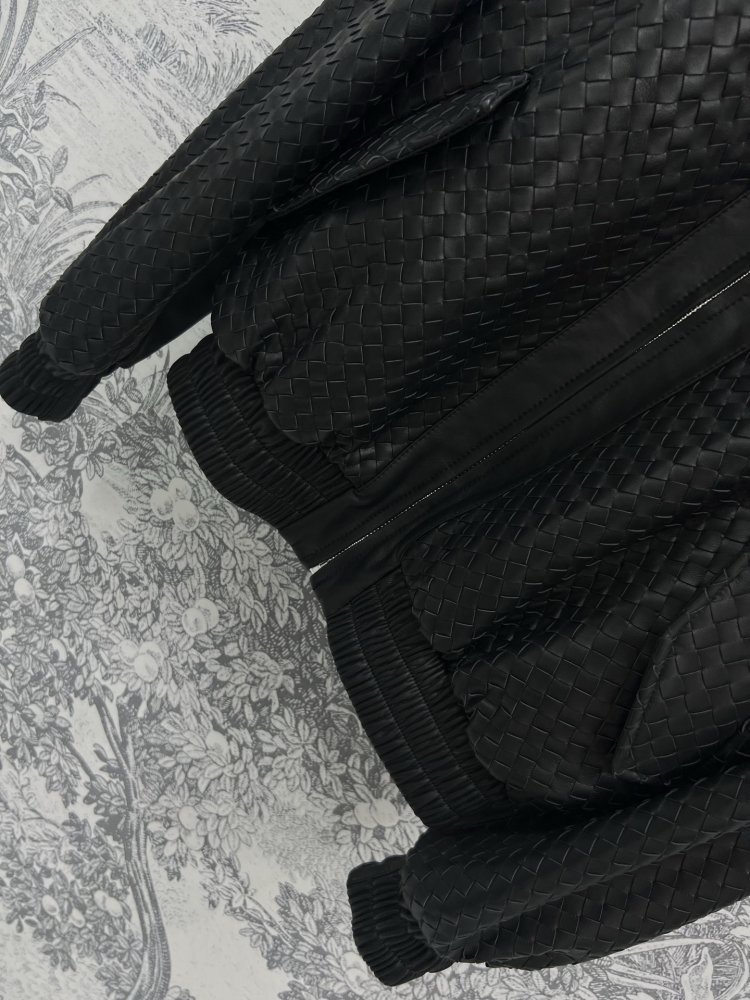 Jacket women's leather фото 4