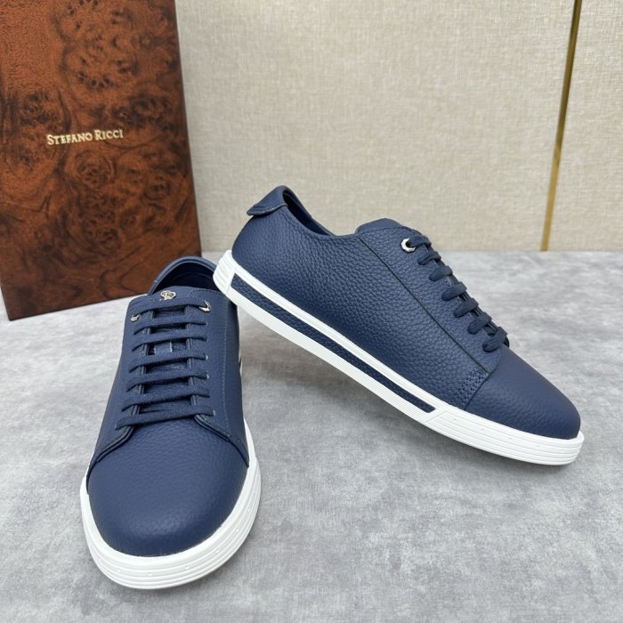 Кросівки фото 7