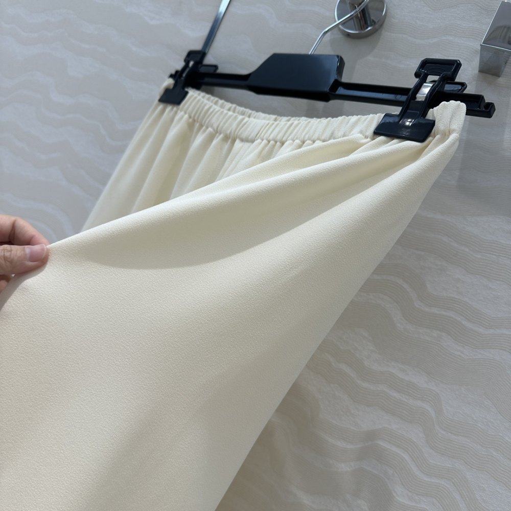 Брюки шовкові жіночі фото 6