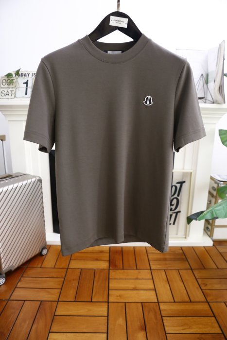 T-shirt men's