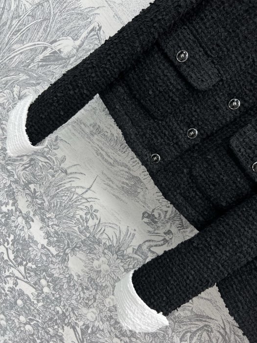 Костюм жіночий фото 3