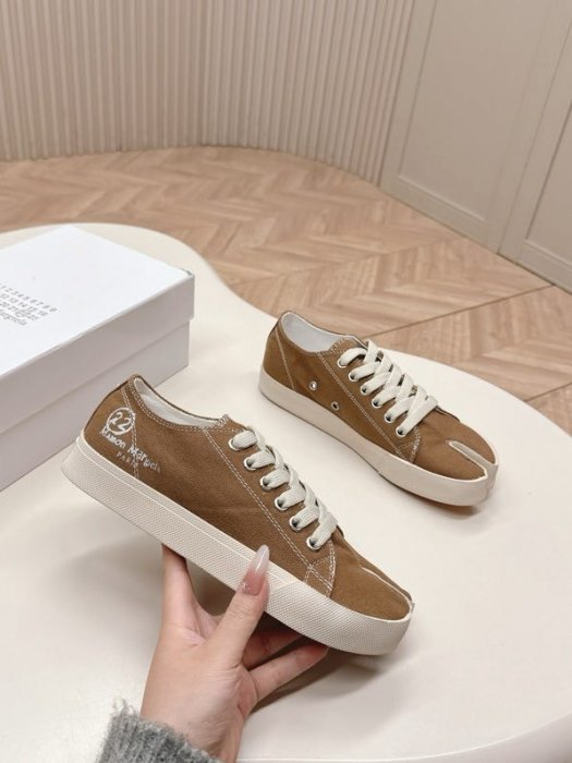 Кеды женские с раздвоенным носком фото 8