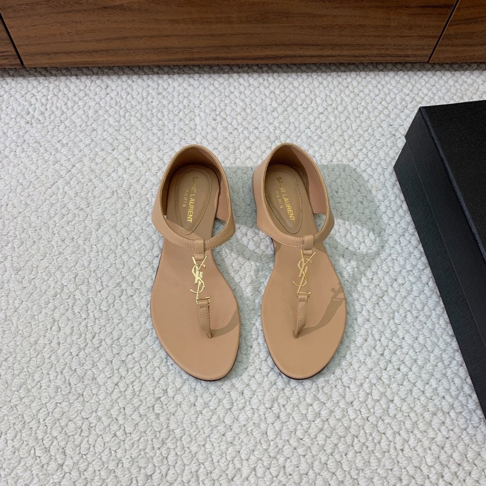 Сандалии женские