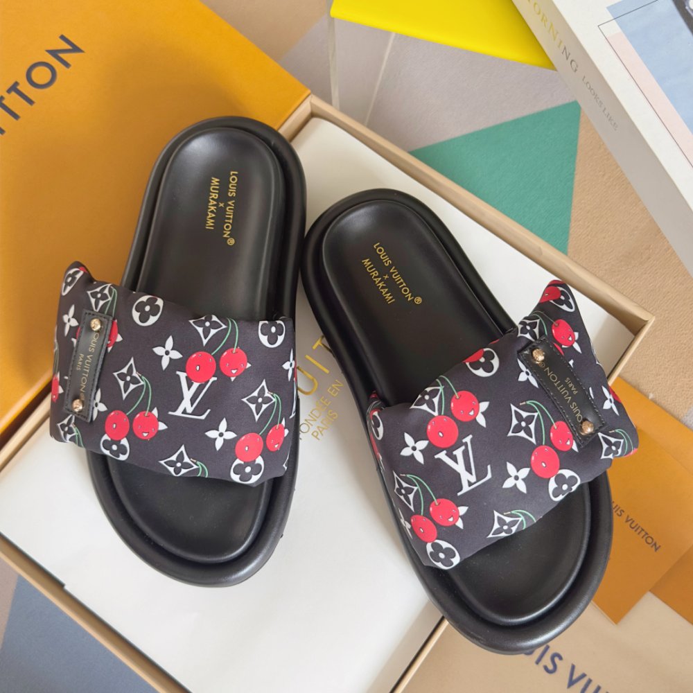 Шлепанцы женские Pool Pillow Comfort