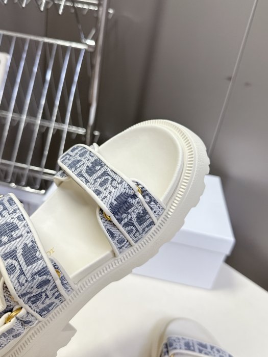 Sandals women's фото 7