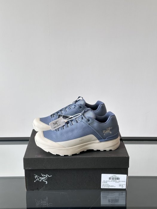 Кросівки чоловічі фото 3