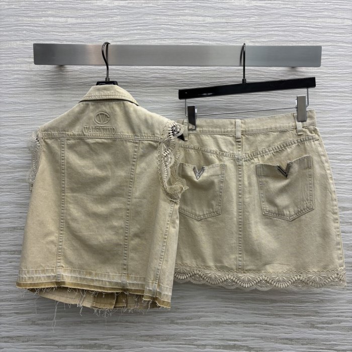 Костюм женский фото 8