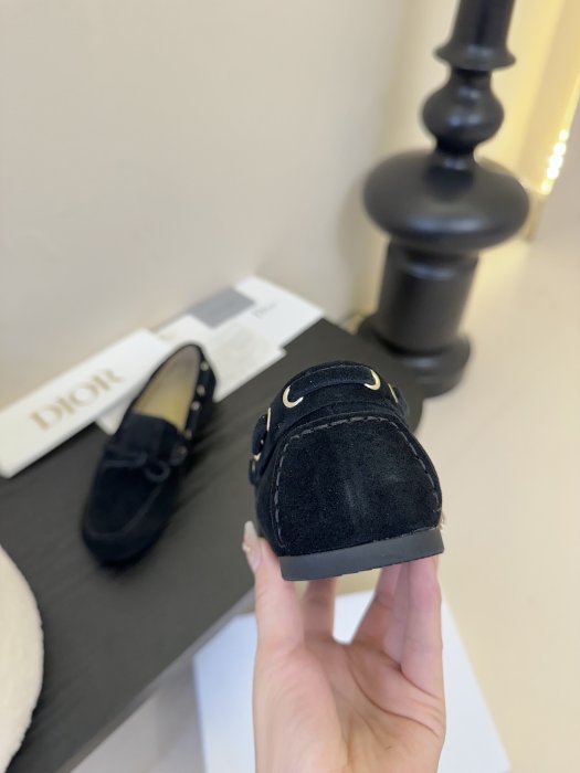 Лоферы женские фото 6