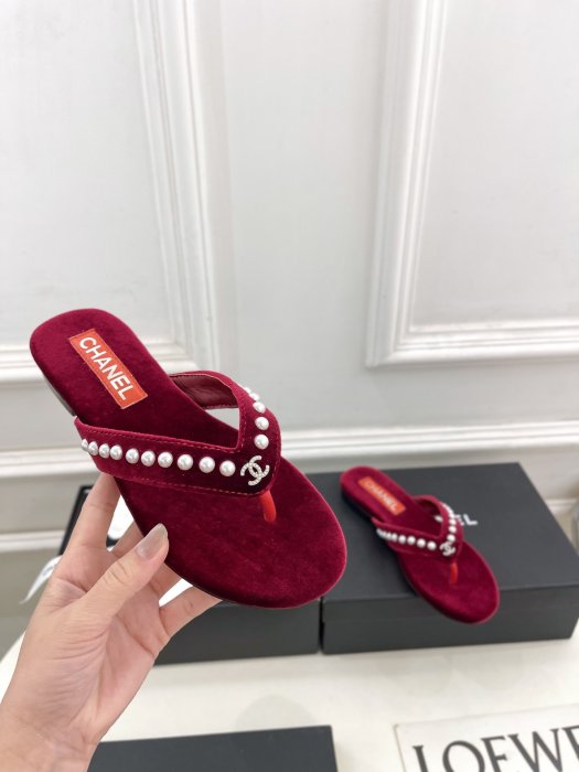 Шлепанцы фото 4