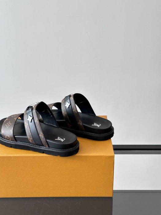 Шлепанцы мужские фото 7