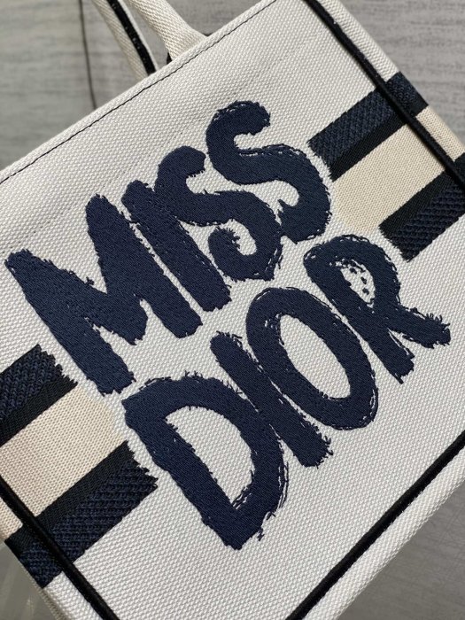 Сумка жіноча Tote Miss Dior 26 см фото 2