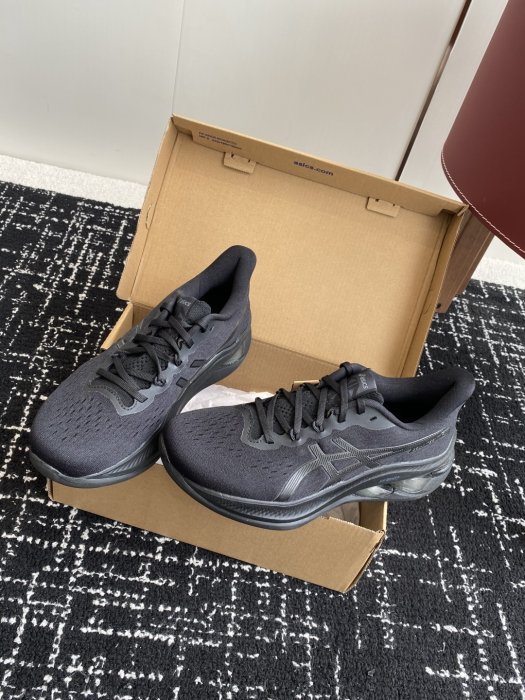 Кроссовки ASICS Gel-Kinsey Max фото 3