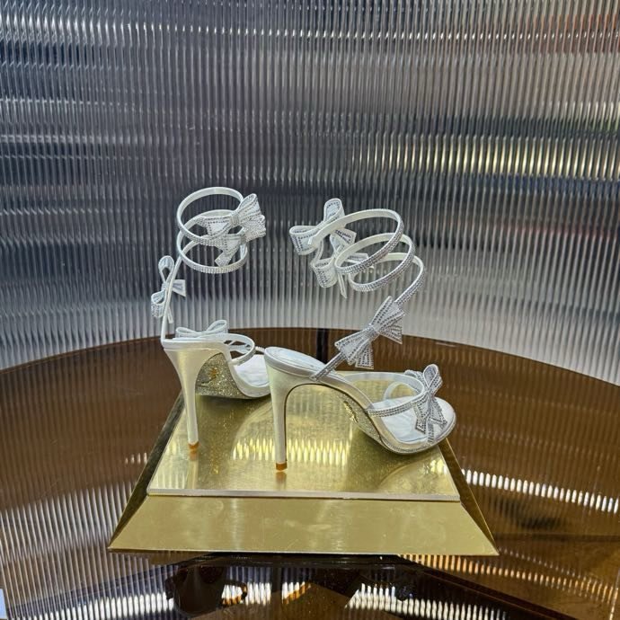 Босоножки фото 7