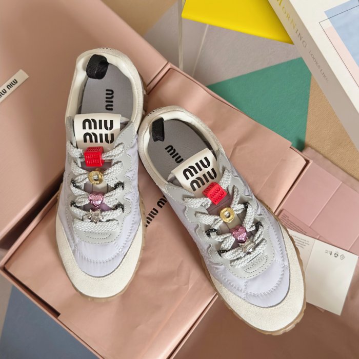 Sneakers Miu Miu Tyre фото 2