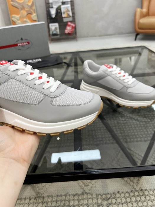 Кросівки чоловічі фото 6