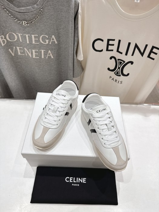 Кроссовки фото 2