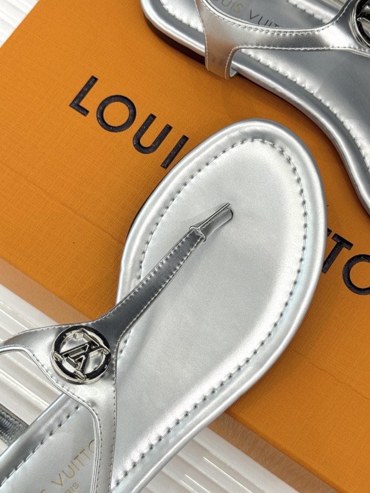 Сандалии женские фото 7