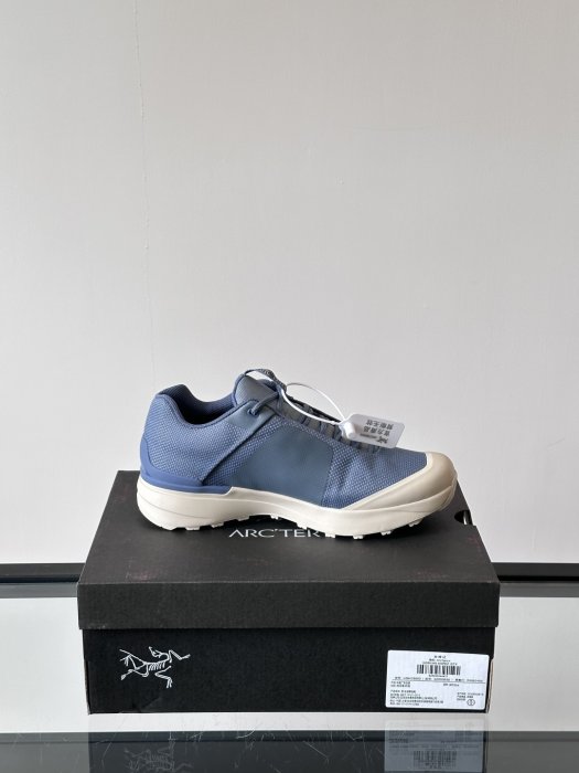 Кросівки чоловічі фото 7