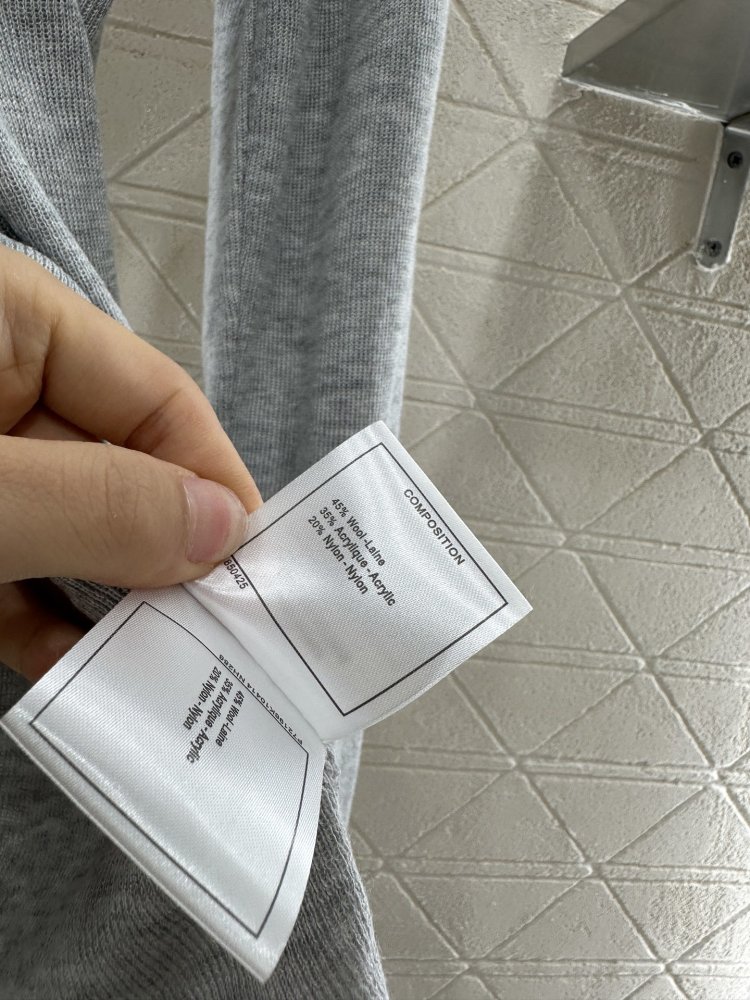 Кофта жіноча фото 9