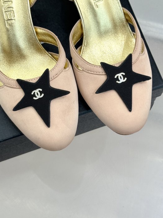 Босоножки фото 7