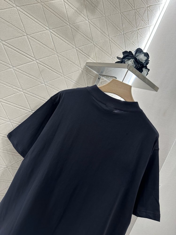 Футболка женская фото 4