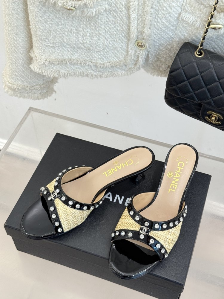 Босоножки фото 2